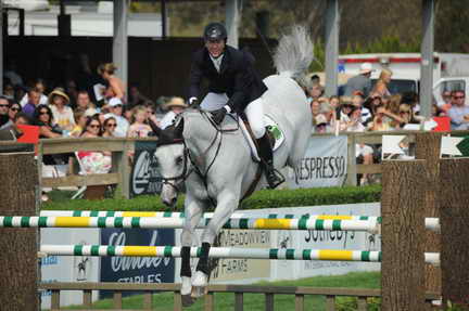 HC-9-4-11-1018-McLainWard-AntaresF-DDeRosaPhoto.JPG