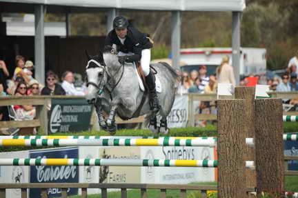 HC-9-4-11-0725-KentFarrington-Uceko-DDeRosaPhoto.JPG
