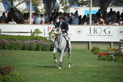 HC-9-4-11-0874-MarioDeslauriers-VicomteD-DDeRosaPhoto.JPG