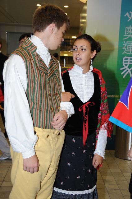 HK-8-8-08-581-DeRosaPhoto.jpg