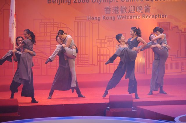 HK-8-8-08-693-DeRosaPhoto.jpg