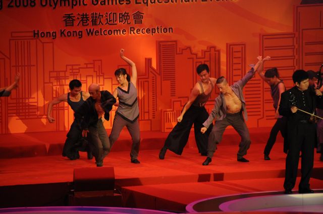 HK-8-8-08-705-DeRosaPhoto.jpg
