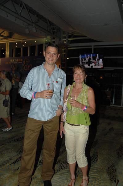HKEV-8-10-08-621-JulianWright-MelindaLehman-DeRosaPhoto.jpg