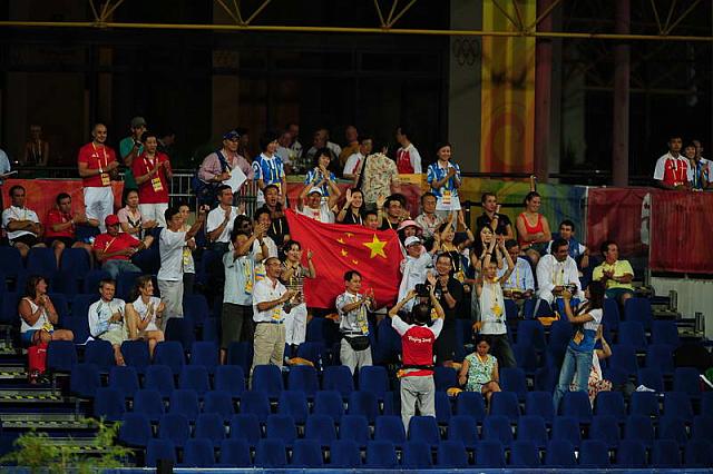 HKD-8-13-08-0937-DeRosaPhoto.jpg