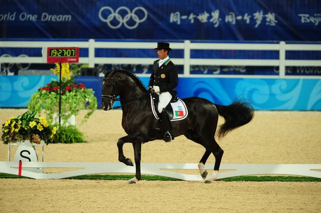 HKD-8-13-08-0085-DanielPinto-GalopinDeLaFont-POR-DeRosaPhoto.jpg