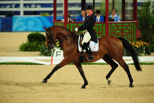 HKD-8-13-08-0223-JaneGregory-LuckyStar-GBR-DeRosaPhoto.jpg