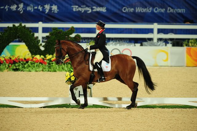 HKD-8-13-08-0225-JaneGregory-LuckyStar-GBR-DeRosaPhoto.jpg