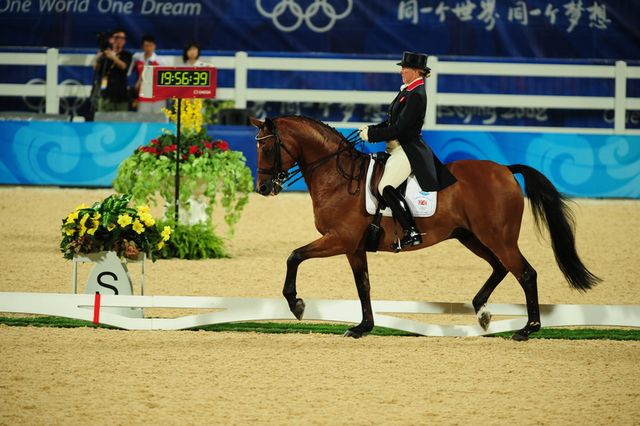 HKD-8-13-08-0246-JaneGregory-LuckyStar-GBR-DeRosaPhoto.jpg