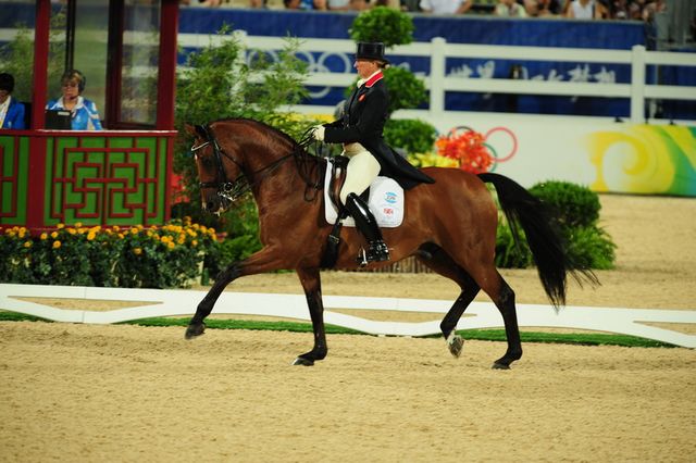 HKD-8-13-08-0248-JaneGregory-LuckyStar-GBR-DeRosaPhoto.jpg