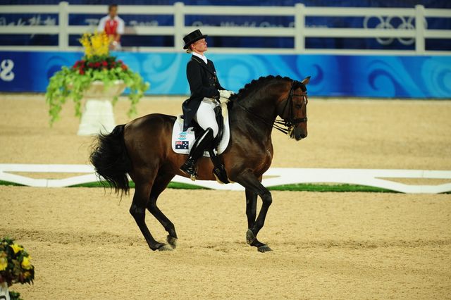HKD-8-13-08-1168-HayleyBeresford-Relampago-AUS-DeRosaPhoto.jpg