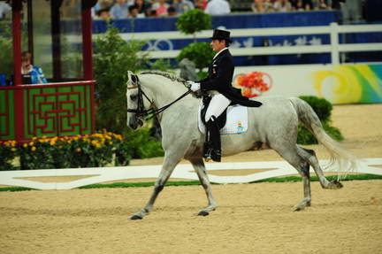 HKD-8-14-08-0062-JuanManualMunoz-FuegoXII-ESP-DeRosaPhoto.jpg