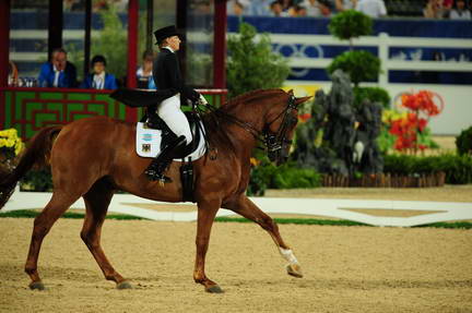 HKD-8-14-08-0315-NadineCapellmann-ElvisVA-GER-DeRosaPhoto.jpg