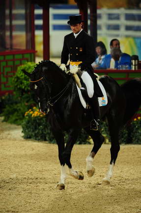 HKD-8-14-08-0422-JordiDomingo-Prestige-ESP-DeRosaPhoto.jpg