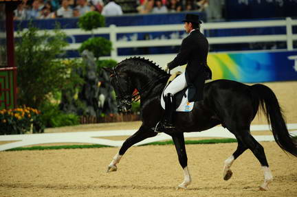 HKD-8-14-08-0432-JordiDomingo-Prestige-ESP-DeRosaPhoto.jpg