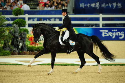 HKD-8-14-08-0464-JordiDomingo-Prestige-ESP-DeRosaPhoto.jpg