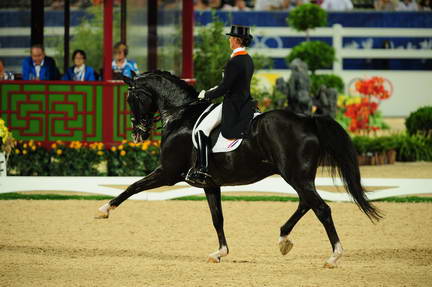 HKD-8-14-08-0636-AnkyVanGrunsven-Salinero-NED-DeRosaPhoto.jpg
