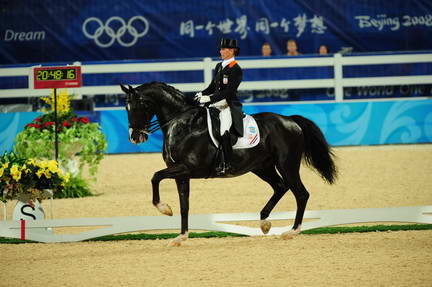 HKD-8-14-08-0692-AnkyVanGrunsven-Salinero-NED-DeRosaPhoto.jpg