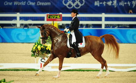 HKD-8-14-08-0881-HiroshiHoketsu-Whisper-JPN-DeRosaPhoto.jpg