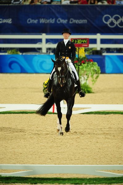 HKD-8-13-08-0694-CourtneyKingDye-Mythilus-DeRosaPhoto.jpg