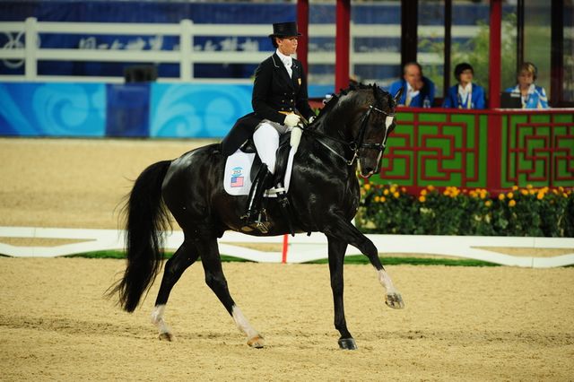HKD-8-13-08-0714-CourtneyKingDye-Mythilus-DeRosaPhoto.jpg