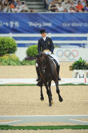 HKEV-8-10-08-053-IngridKlimke-Abraxxas-GER-DeRosaPhoto.jpg