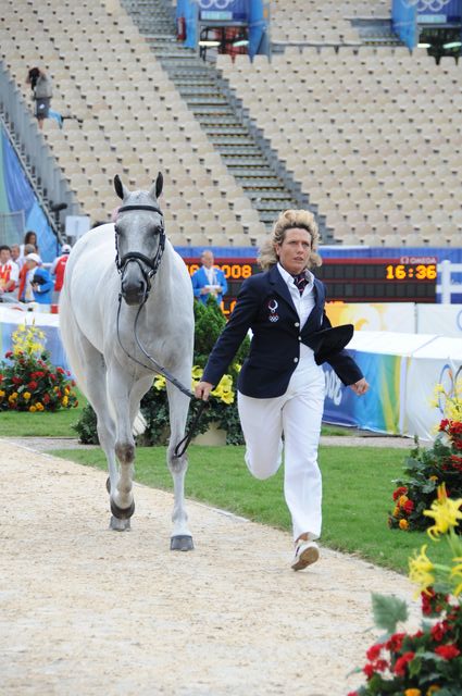 HK-8-8-08-272-BeckyHolder-CourageousComet-DeRosaPhoto.jpg