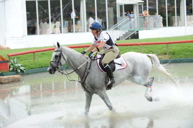 HKEV-8-11-08-0656-BeckyHolder-CourageousComet-DeRosaPhoto.jpg