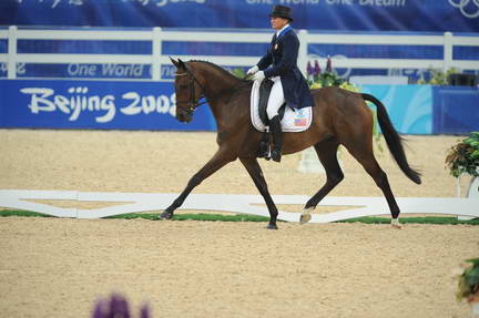 HKEV-8-10-08-089-KarenOConnor-Mandiba-DeRosaPhoto.jpg