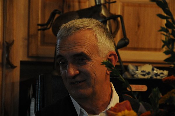 Mary-11-13-10-60thBD-003-DDeRosaPhoto.jpg