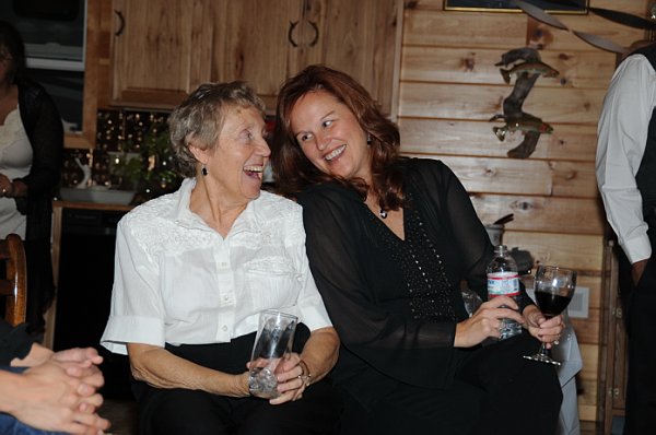 Mary-11-13-10-60thBD-110-DDeRosaPhoto.jpg