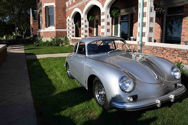 IPE-Lloyd Harbor-Porsche-10-6-19-4719-DDeRosaPhoto