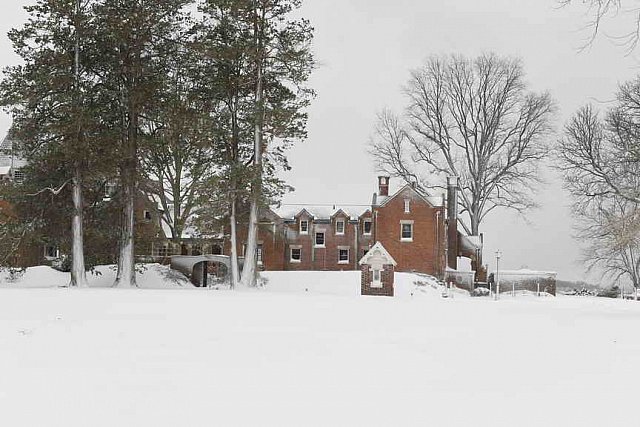 31 Fort Hill-12-17-2020-Snowstorm--0107-DDeRosaPhoto