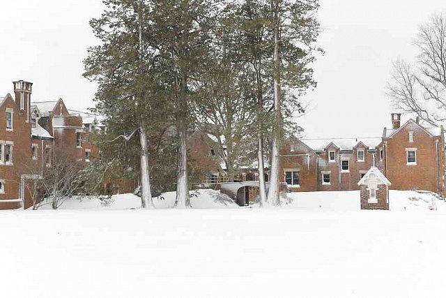 31 Fort Hill-12-17-2020-Snowstorm--0130-DDeRosaPhoto