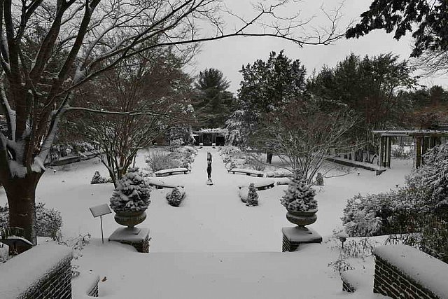31 Fort Hill-12-17-2020-Snowstorm--0157-DDeRosaPhoto