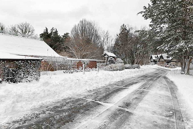 31 Fort Hill-12-17-2020-Snowstorm--0214-DDeRosaPhoto