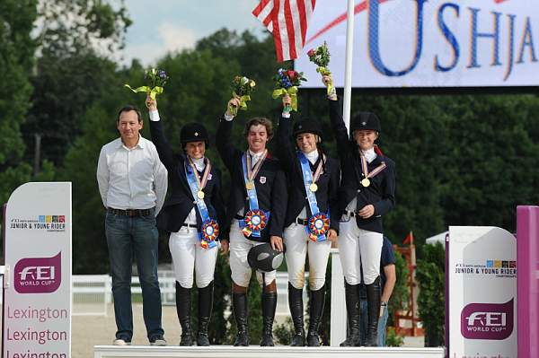 0032-NAJYRC-7-26-09-AwardsCeremony-DDeRosaPhoto.jpg