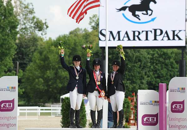 0110-NAJYRC-7-26-09-AwardsCeremony-DDeRosaPhoto.jpg
