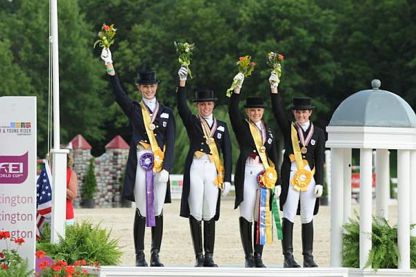 0194-NAJYRC-7-26-09-AwardsCeremony-DDeRosaPhoto.jpg