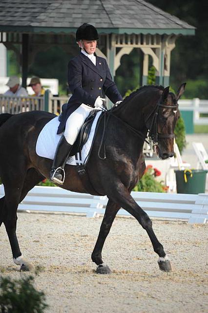 NAJYRC-7-30-11-DR-Freestyle-7644-AlexandraDvorak-Fling-DDeRosaPhoto.JPG