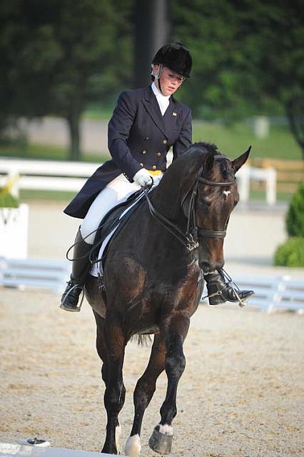 NAJYRC-7-30-11-DR-Freestyle-7645-AlexandraDvorak-Fling-DDeRosaPhoto.JPG