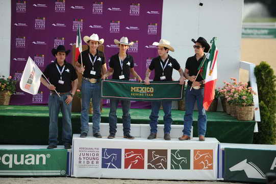 NAJYRC-7-27-11-1770-DDeRosaPhoto.JPG