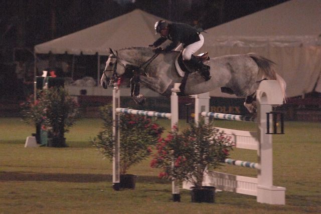 163-JimmyTorano-Marlo-NHS-12-1-06-&copy;DeRosaPhoto.jpg