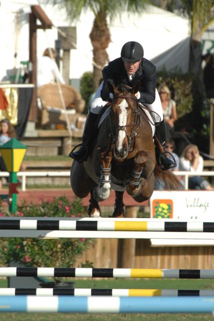 1163-McLainWard-Sapphire-NHS-12-3-06-&copy;DeRosaPhoto.jpg