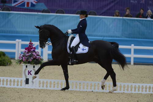 Olympics-8-7-12-DRE-GPS-1696-MikaelaLindh-MasGuapo-FIN-DDeRosaPhoto