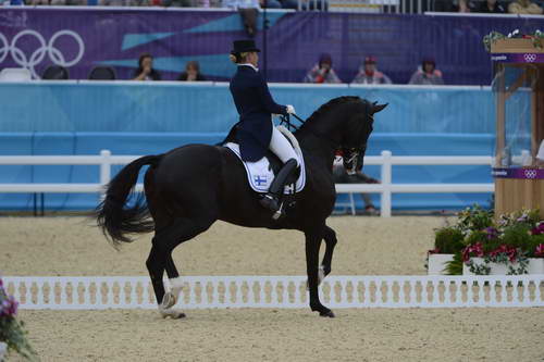 Olympics-8-7-12-DRE-GPS-1700-MikaelaLindh-MasGuapo-FIN-DDeRosaPhoto