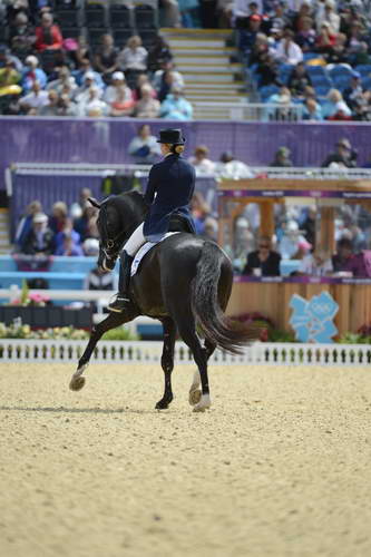 Olympics-DRE-GP2-8-2-12-0778-MikaelaLindh-MasGuapo-FIN-DDeRosaPhoto