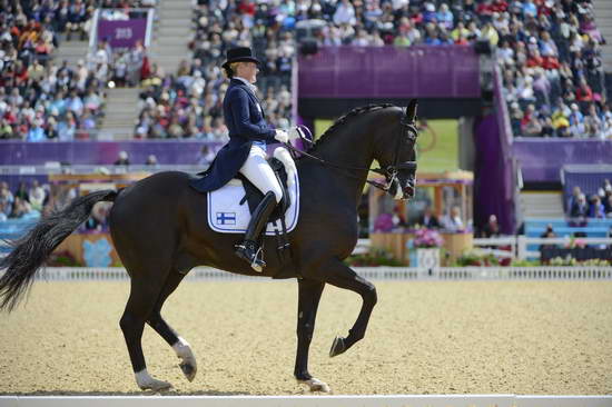 Olympics-DRE-GP2-8-2-12-0792-MikaelaLindh-MasGuapo-FIN-DDeRosaPhoto