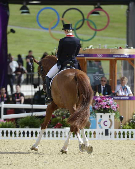 Olympics-DRE-GP2-8-2-12-1086-LauraBechtolsheimer-MistralHojris-GBR-DDeRosaPhoto