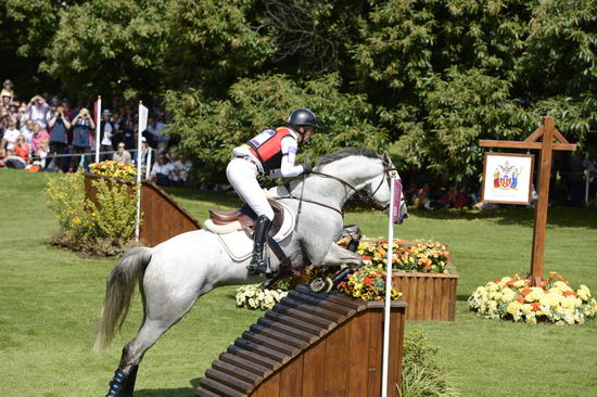 Olympics-EV-XC-7-30-12-4280-VirginieCaulier-NepalDuSudre-BEL-DDeRosaPhoto