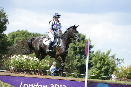 Olympics-EV-XC-7-30-12-4337-NicolaWilson-OppositionBuzz-GBR-DDeRosaPhoto